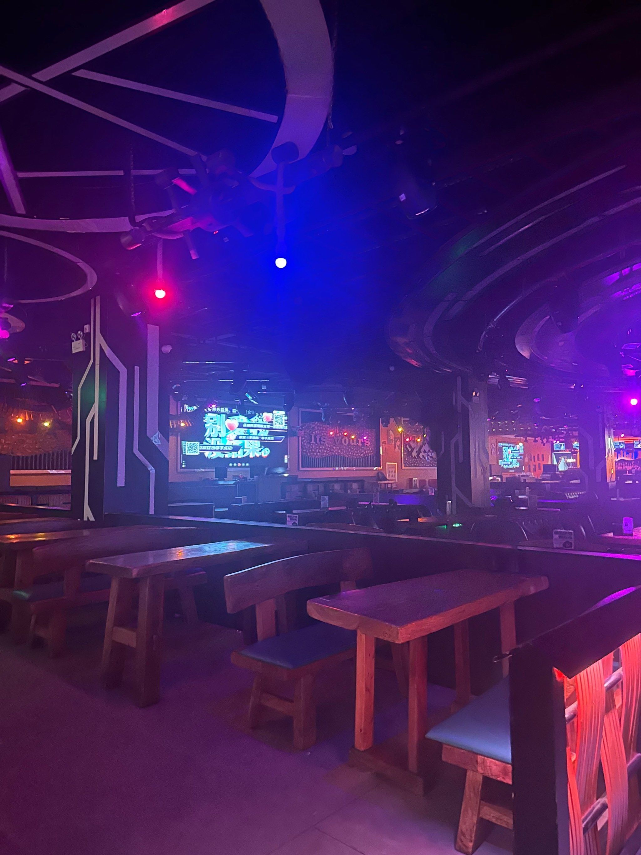 张家界商务ktv价格一小时多少-武陵源区ktv预订